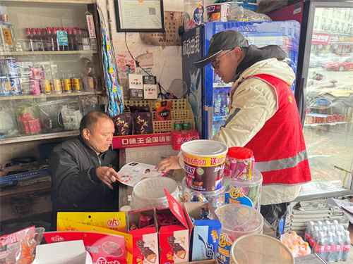 塘下鎮(zhèn)開展汽摩配城禁毒宣傳活動.jpg