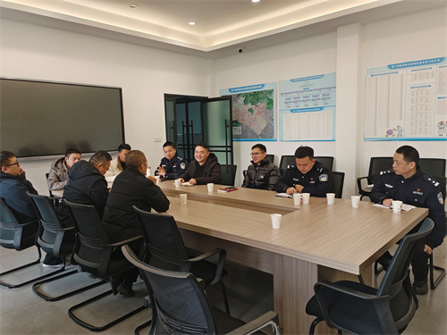 溫州市禁毒辦一行人到塘下鎮(zhèn)督導(dǎo)檢查禁毒工作2.jpg