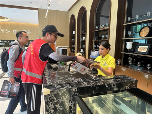 塘下鎮開展禁毒宣傳進萬科美廬1.jpg