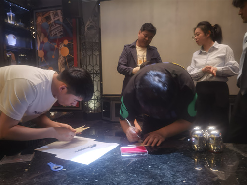 塘下鎮(zhèn)開展日常毛發(fā)采集進娛樂場所4.jpg